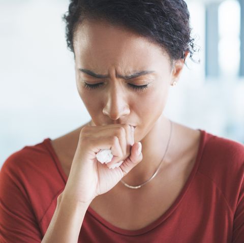 kyf-nmyz-byn-aaarad-fyros-korona-o-byn-alanflonza-almosmy